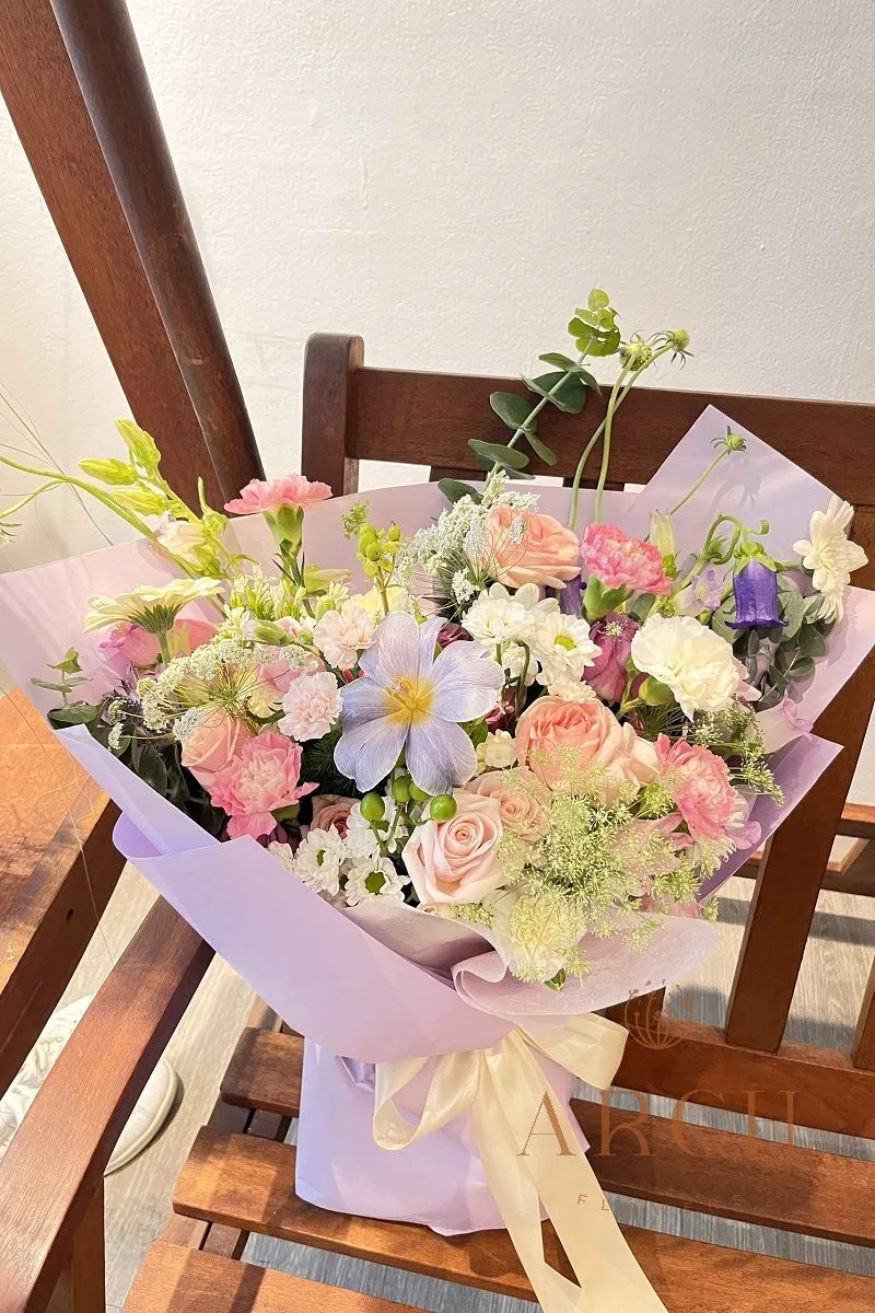 Bó Hoa Mix Tulip Cẩm Chướng Giấy Tím