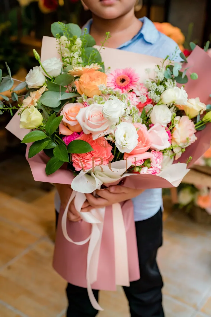 Bó Hoa Hồng Mix Đồng Tiền Giấy Hồng Đất