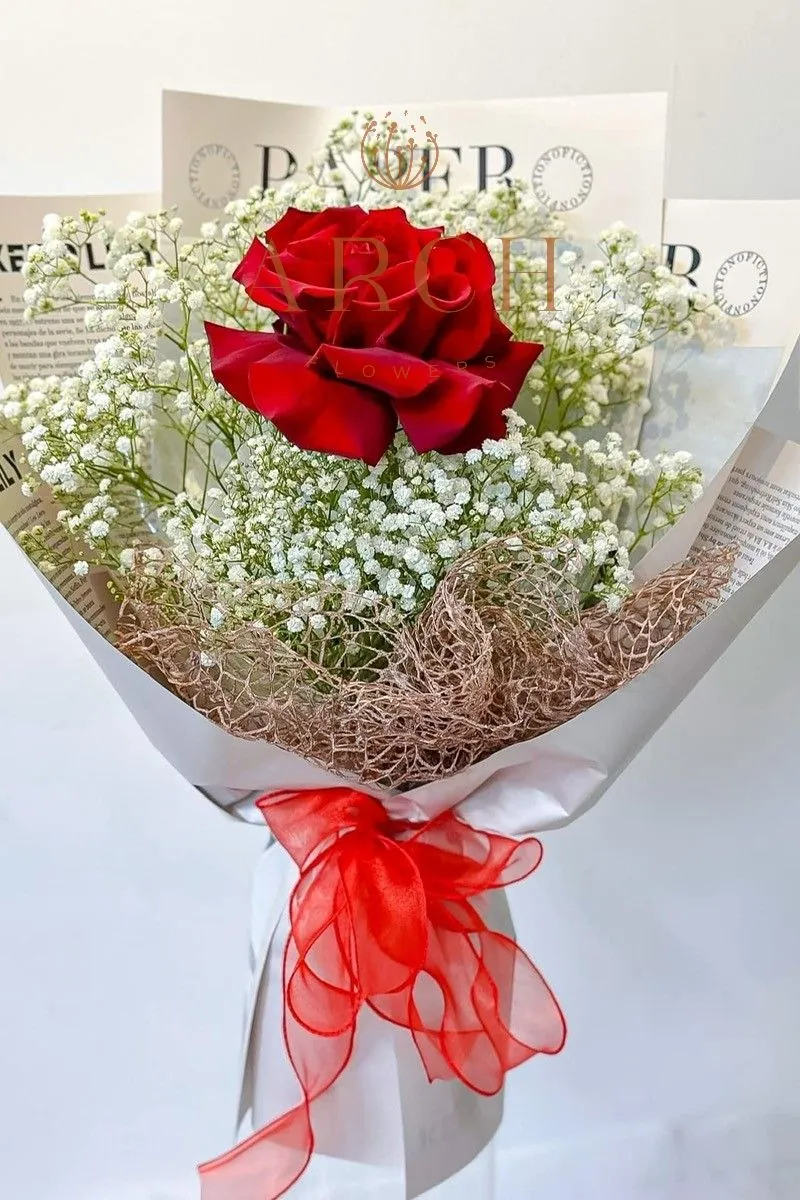 Bó Hoa Hồng Đỏ Baby Trắng