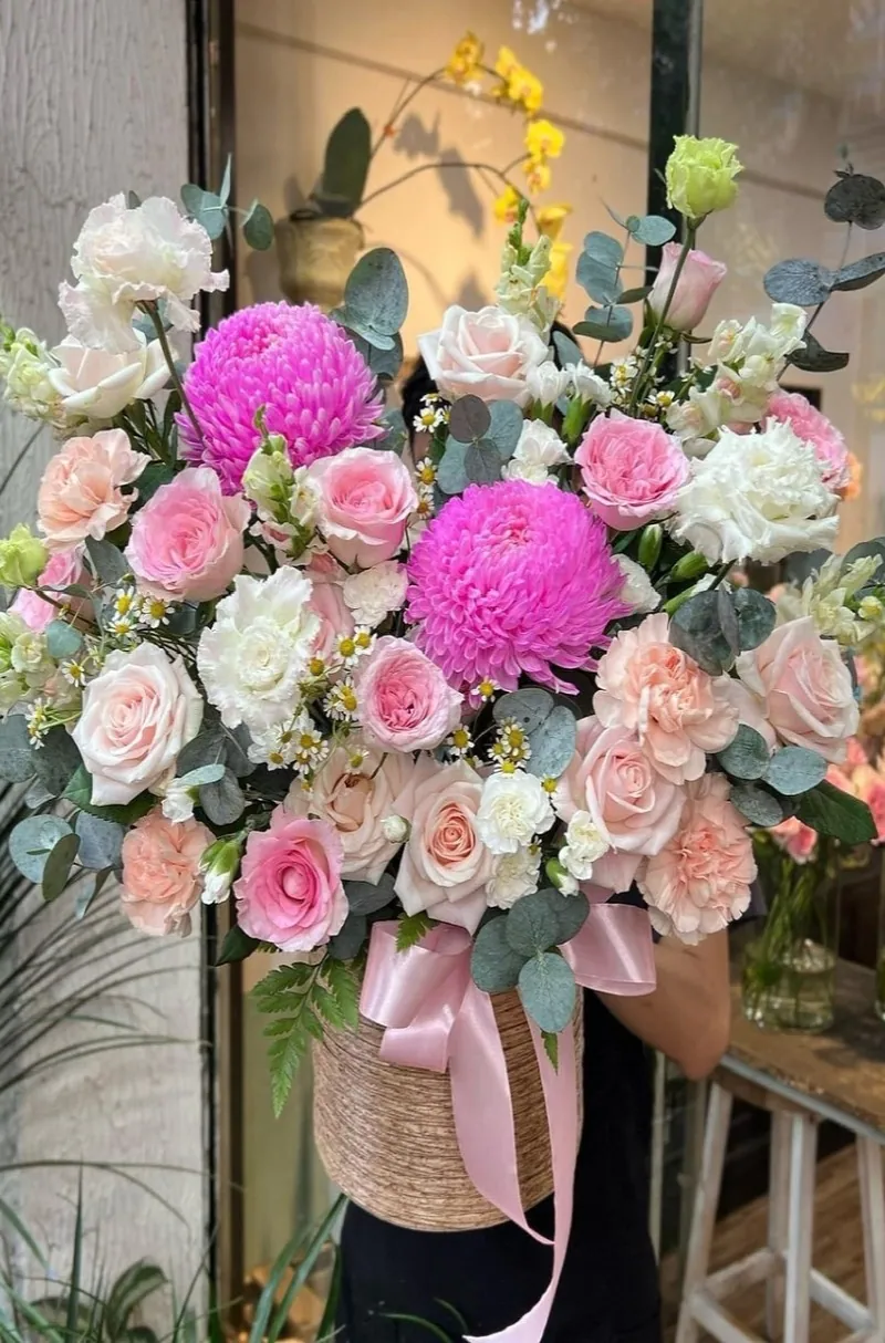 Giỏ Hoa Sinh Nhật Cúc Mẫu Đơn Tone Hồng