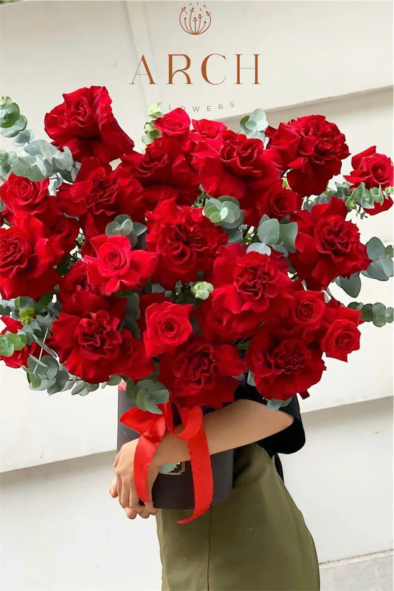 Hộp Hoa Tone Đỏ Yêu Thương