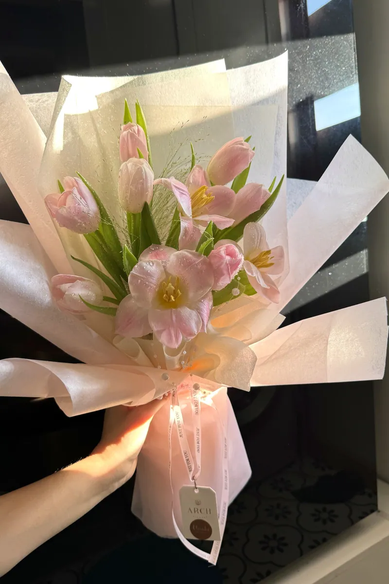 Bó Hoa Tulip Hồng Nhạt